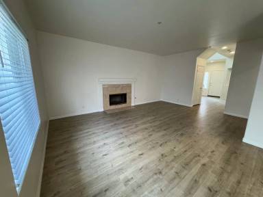 Main picture of 446 Hart Dr