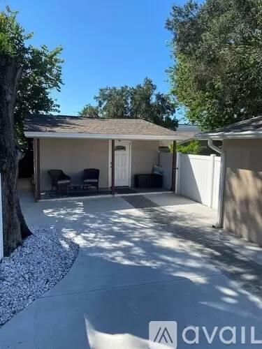 Main picture of 2304 W Rio Vista Ave