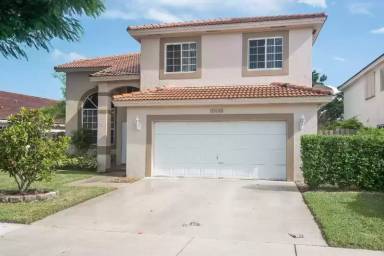 Main picture of 16600 SW 91st Ter