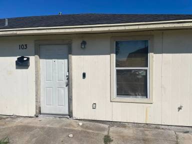 Main picture of 2851 Highland Ave