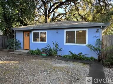 Main picture of 3926 7th Ave