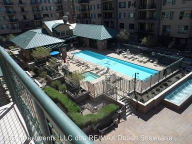 Main picture of Tapestry On Central