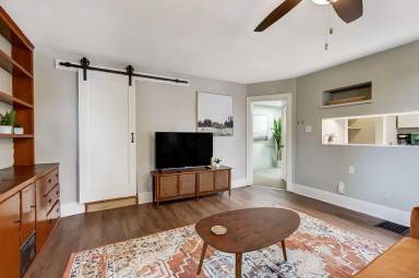 Main picture of 10355 Dawsons Creek Blvd