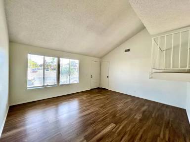 Main picture of 2871 Wardlow Ave