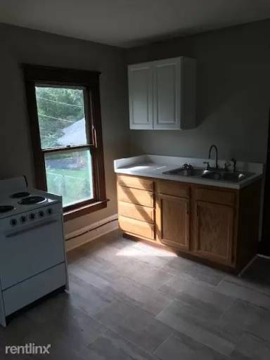 Main picture of 1005 Grand Central Ave