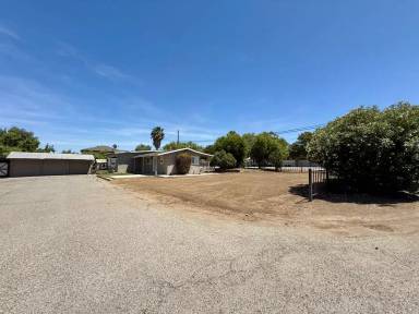 Main picture of 1630 Hillcrest Rd