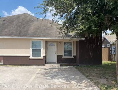 Main picture of 904 E Daffodil