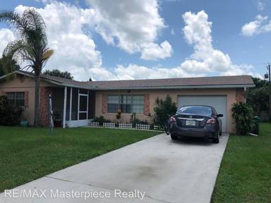 Main picture of 782 SE Streamlet Ave