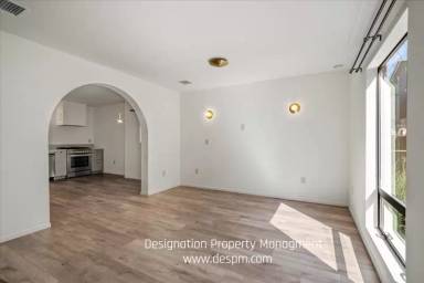 Main picture of Verdugo Place