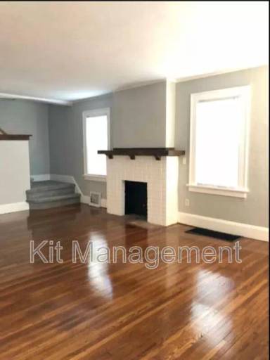 Main picture of 3246 Bellevue Rd