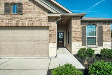 Main picture of 10500 Crescendo Ln