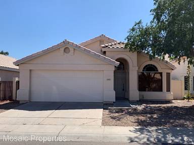Main picture of 1641 N Garrett Dr