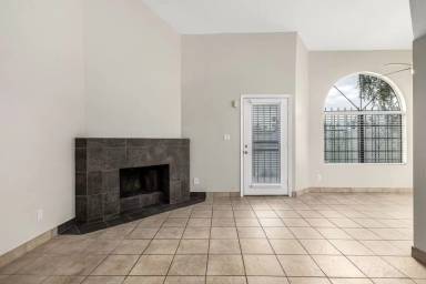 Main picture of 4328 N 36th St