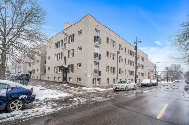 Main picture of 1115 W 28th St