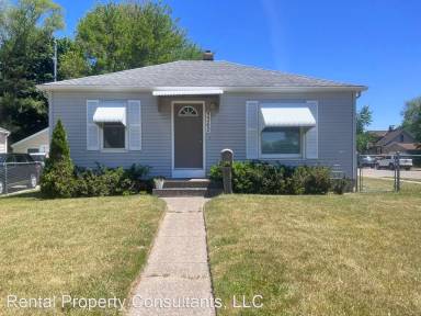 Main picture of 3360 Hillcroft Ave SW