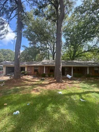 Main picture of 1114 Garden Park Dr