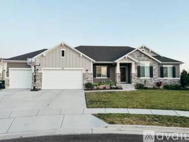 Main picture of 397 W Spring Flower Cir