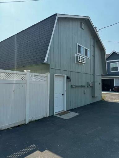 Main picture of 651 S 83rd Ave