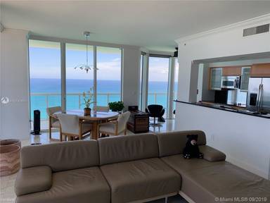 Main picture of Akoya Condo