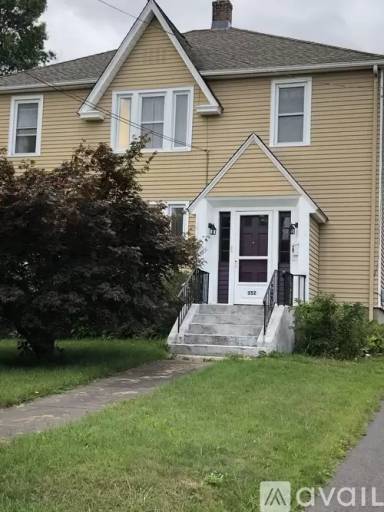 Main picture of 352 New Britain Rd