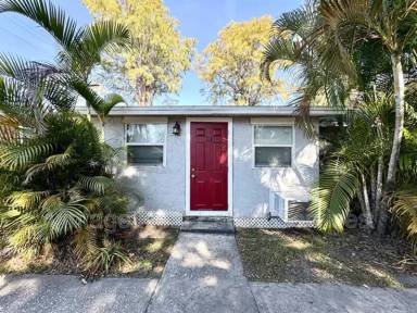 Main picture of 4611 N Hubert Ave