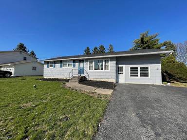 Main picture of 108 Patricia Dr
