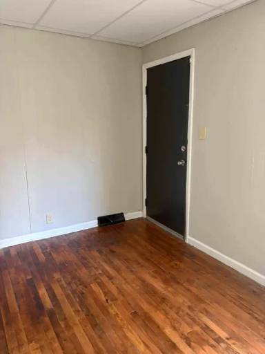 Main picture of 321 W Delavan Ave