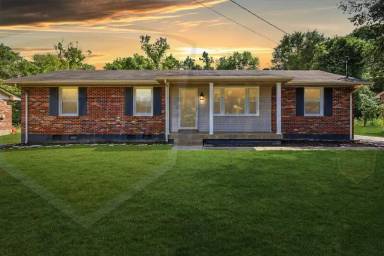 Main picture of 445 Janette Ave