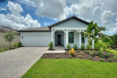 Main picture of 4619 Blue Star Ct