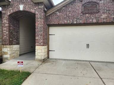 Main picture of 5502 Red Pine Dr
