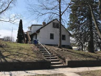 Main picture of 858 Oakdale Ave