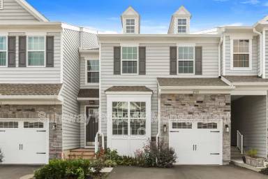 Main picture of 2503 Charleston Dr