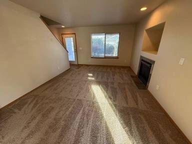 Main picture of 20523 Peak Ave