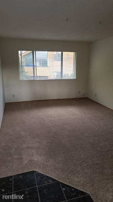 Main picture of 3686 Poinciana Dr