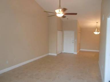 Main picture of 2850 N Oakland Forest Dr