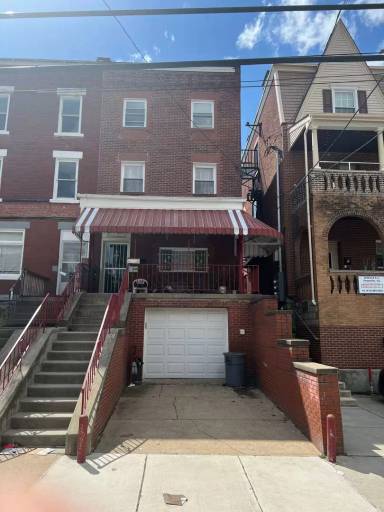 Main picture of 348 Oakland Ave