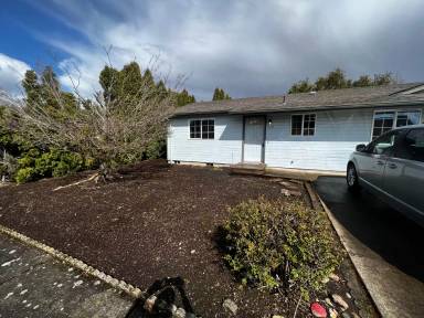 Main picture of 205 N 2nd St