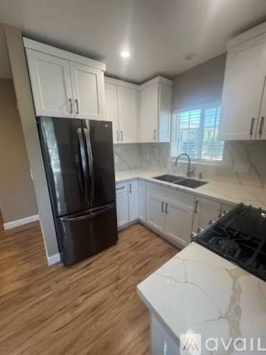 Main picture of 20519 Londelius St