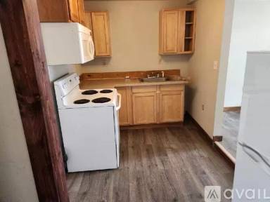 Main picture of 413 E Market St