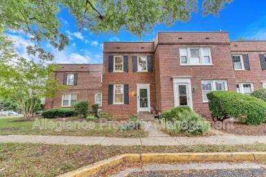Main picture of 2600 16th St S