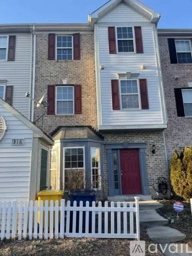 Main picture of 316 Roff Point Dr