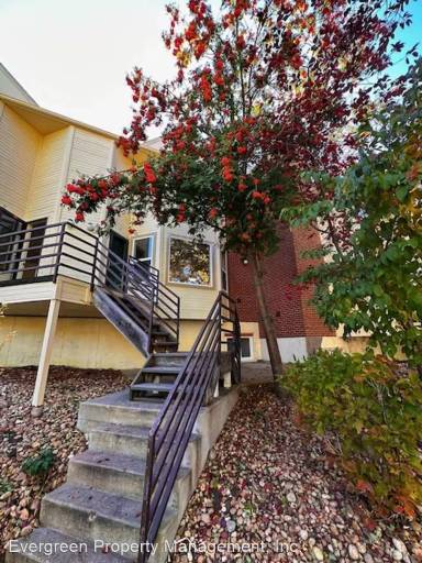Main picture of 2130 28th Ave