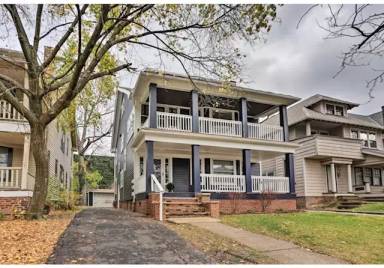 Main picture of 1613 Hillcrest Rd