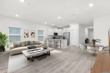 Main picture of 1475 Iroquois Ct