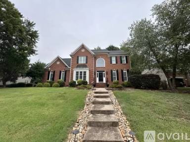 Main picture of 16038 Cranleigh Dr
