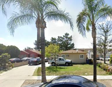 Main picture of 8834 Cypress Ave