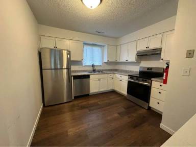 Main picture of 935 Boston Way