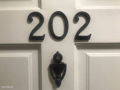 Main picture of 7013 Haskell Ave