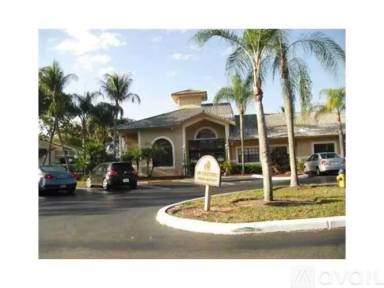 Main picture of 9457 Palm Cir N