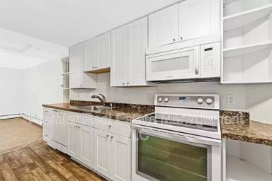 Main picture of 752 S Krameria St